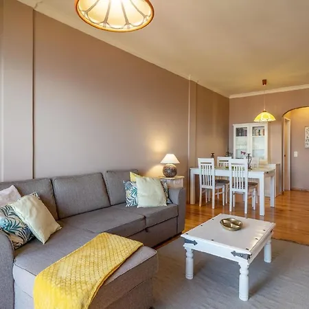 Ferienwohnung Fuer 4 Personen Ca 90 Qm In Funchal, Madeira Und Umgebung Apartment *