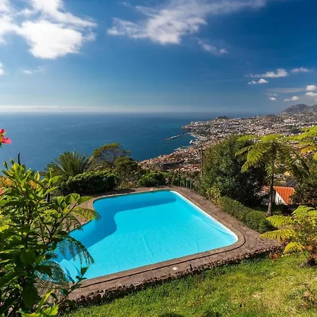 Apartment Ferienwohnung Fuer 4 Personen Ca 90 Qm In Funchal, Madeira Und Umgebung Funchal (Madeira)